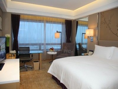 上海中航泊悦酒店（中国国际航空公司） 5*